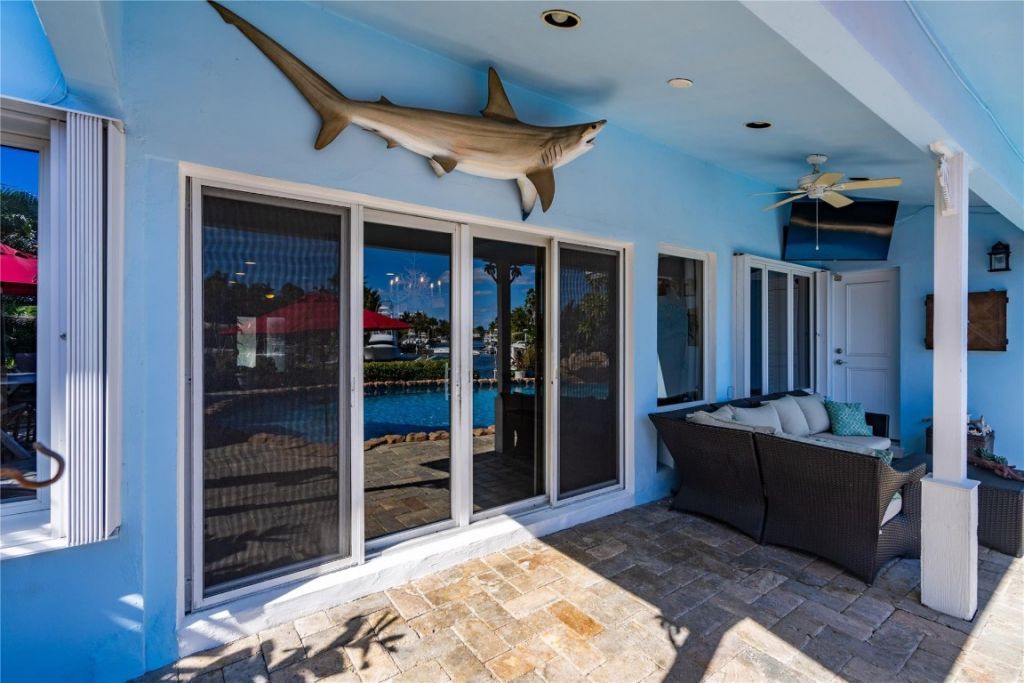 2432 NE 22nd Ave, Lighthouse Point, FL 33064 Photo