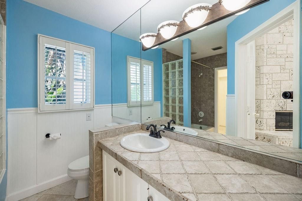2432 NE 22nd Avenue, Lighthouse Point, FL 33064 Photo