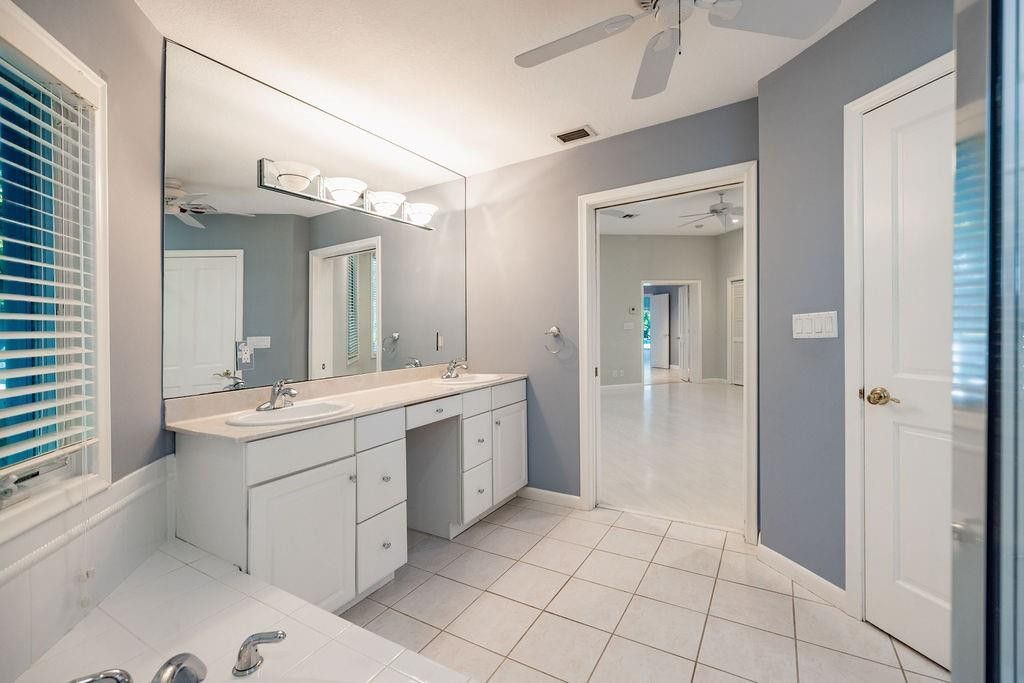 2432 NE 22nd Avenue, Lighthouse Point, FL 33064 Photo