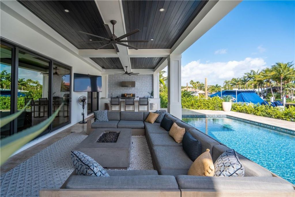 2349 NE 24th St, Lighthouse Point, FL 33064 Photo