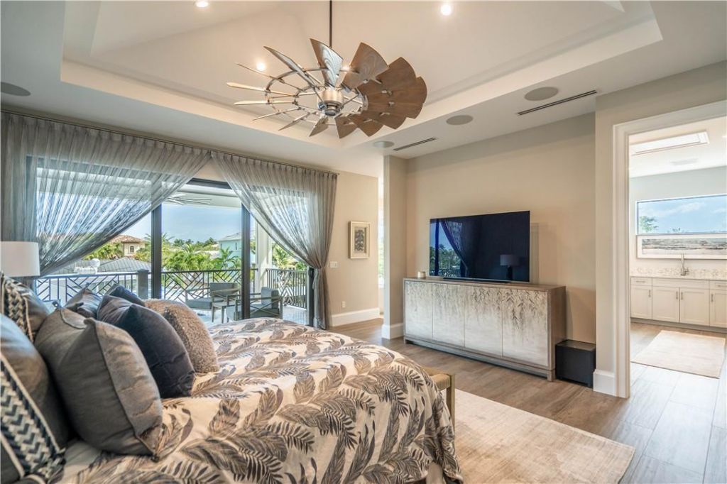 2349 NE 24th St, Lighthouse Point, FL 33064 Photo