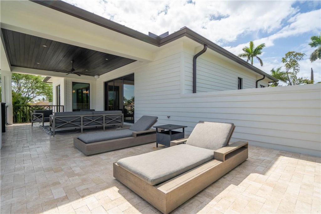 2349 NE 24th St, Lighthouse Point, FL 33064 Photo