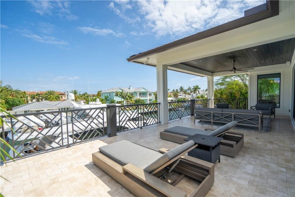 2349 NE 24th St, Lighthouse Point, FL 33064 Photo