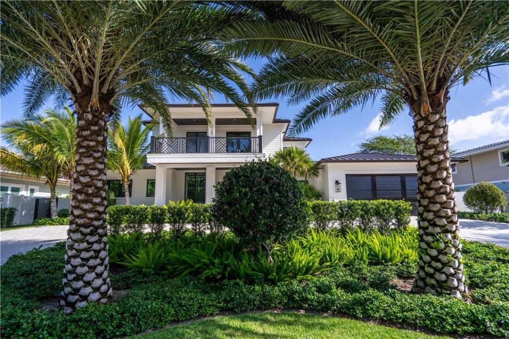 2349 NE 24th St, Lighthouse Point, FL 33064 Photo