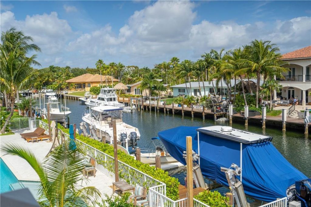 2349 NE 24th St, Lighthouse Point, FL 33064 Photo