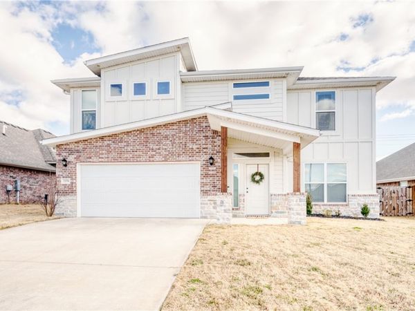 2370 Cameo Lane, Bentonville, AR 72712