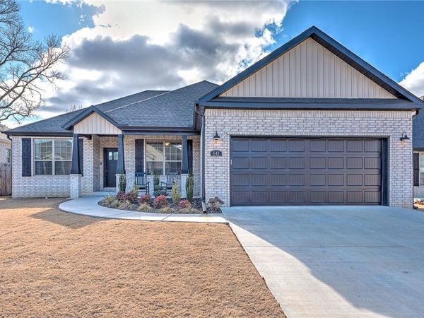 641 Harbison Street, Bentonville, AR 72713