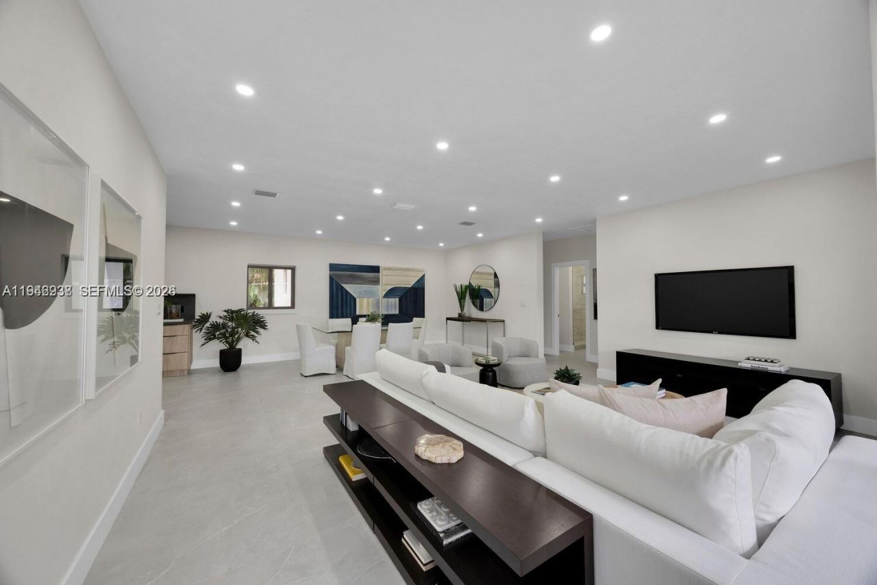 305 Fluvia Ave, Coral Gables, FL 33134 Photo