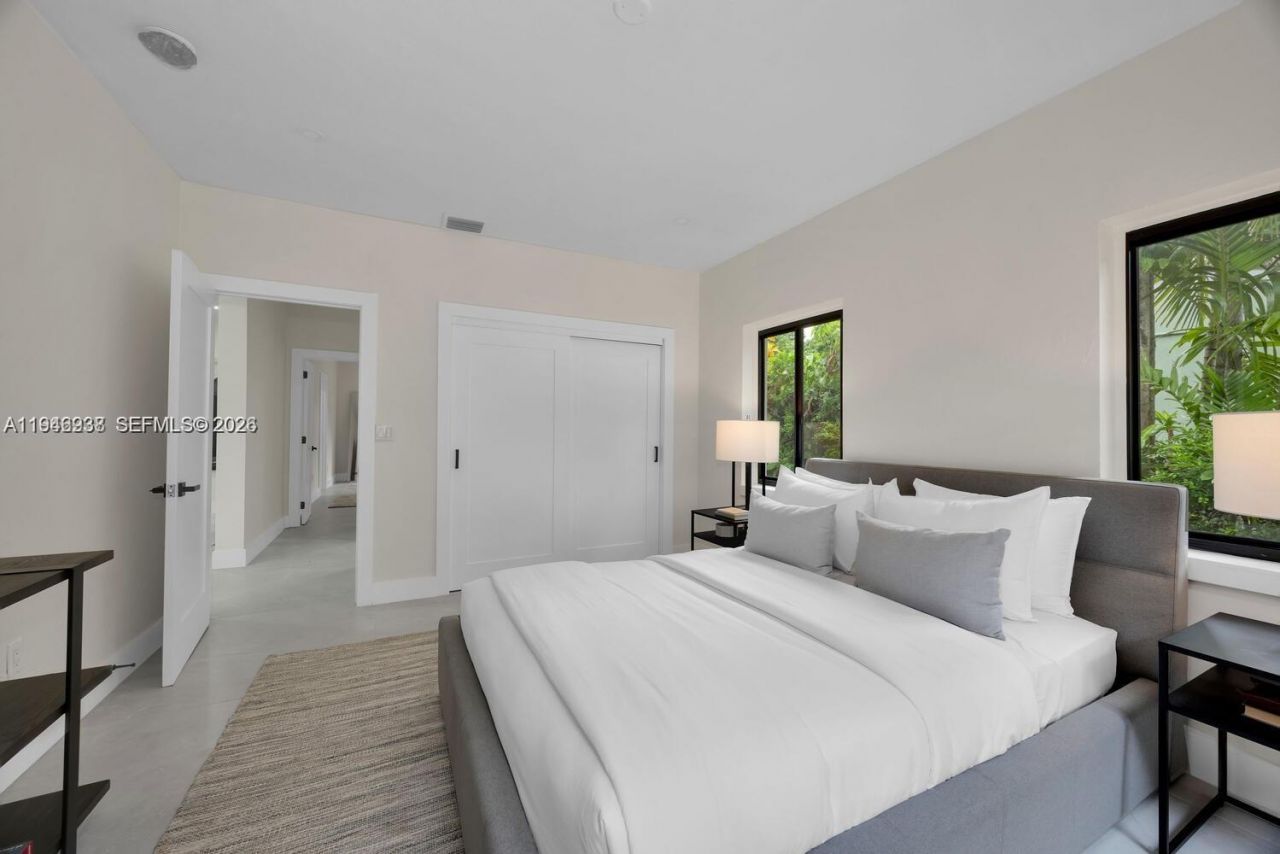 305 Fluvia Ave, Coral Gables, FL 33134 Photo