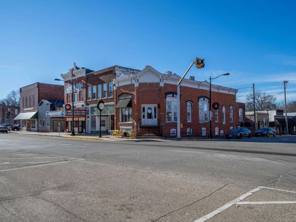 101 W WILLIAMS Street, Wyoming, IL 61491