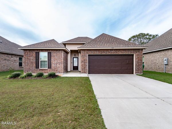 105 Tenor Street, Youngsville, LA 70592