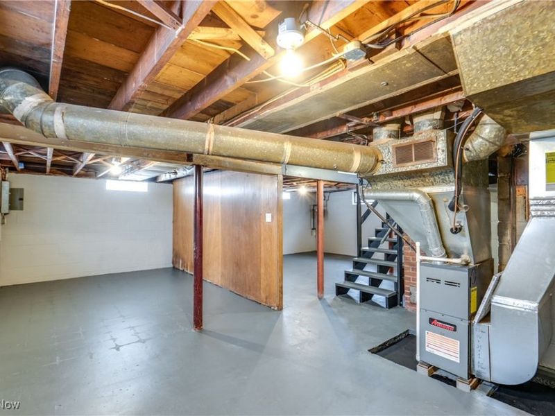 2079 12th Street SW, Akron, OH 44314 Photo 26