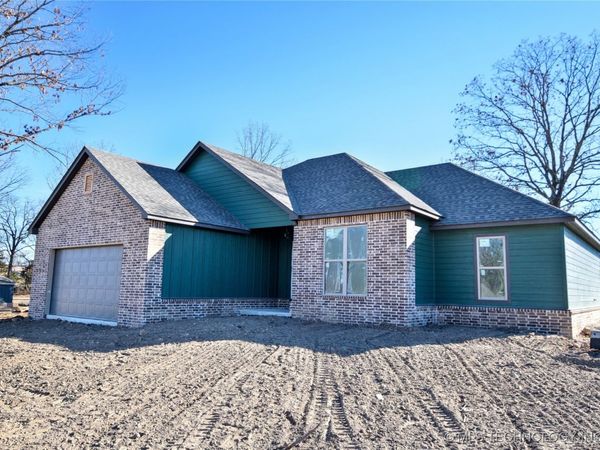 18864 W Hunters Court, Park Hill, OK 74451