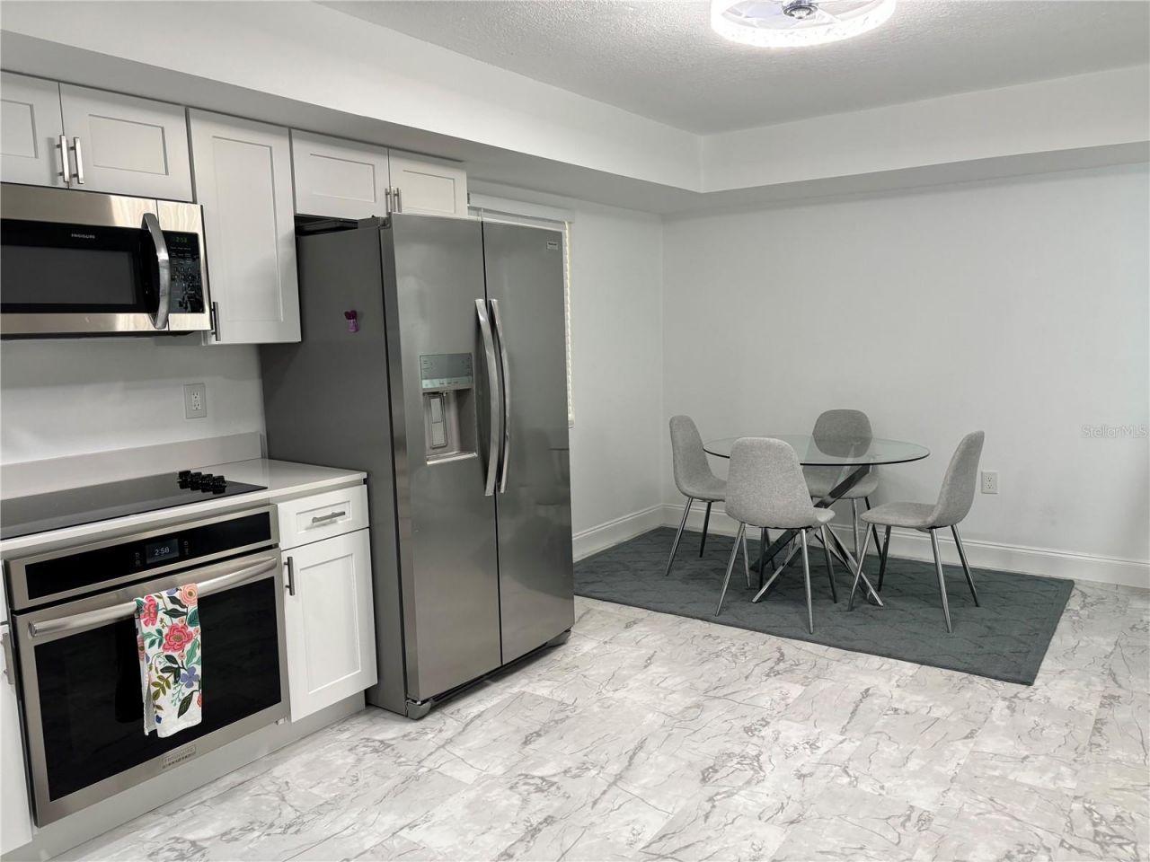 4904 38th Way S, Unit 417, Saint Petersburg, FL 33711 Photo