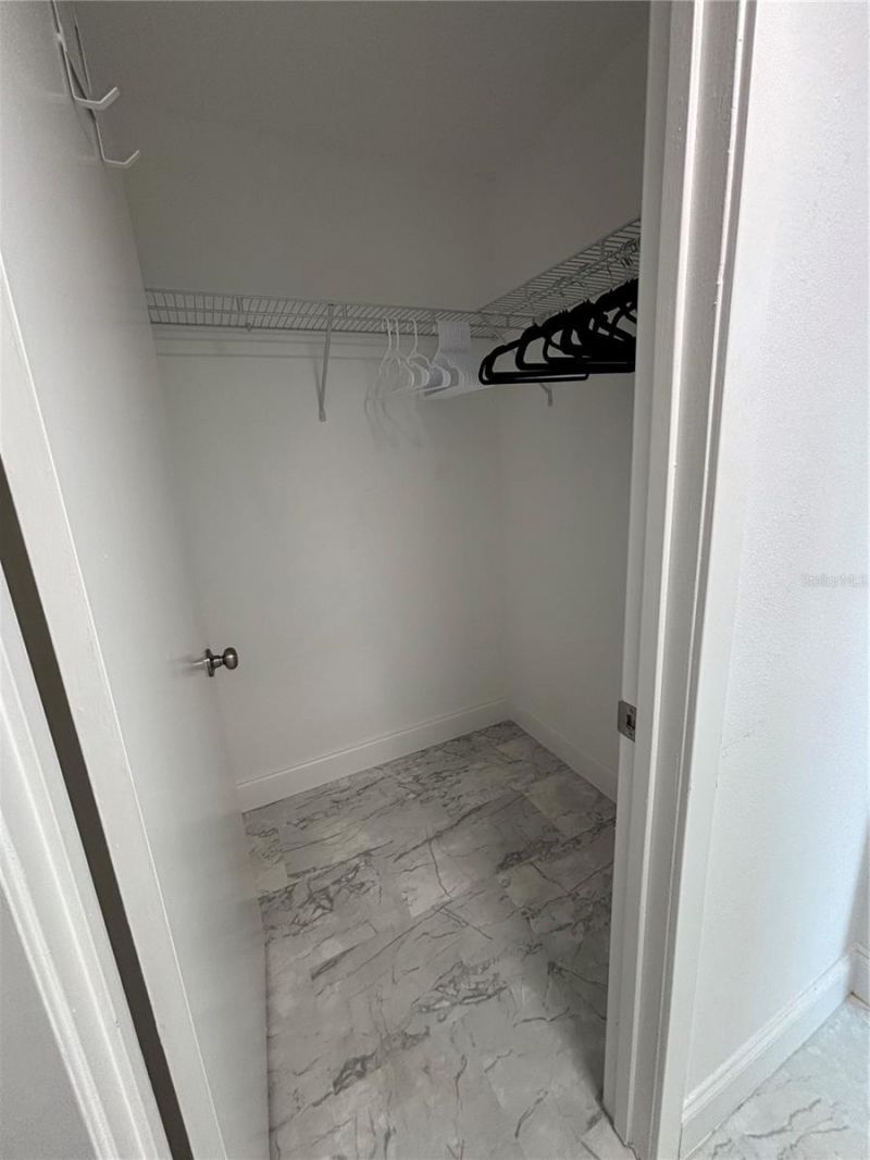 4904 38th Way S, Unit 417, Saint Petersburg, FL 33711 Photo