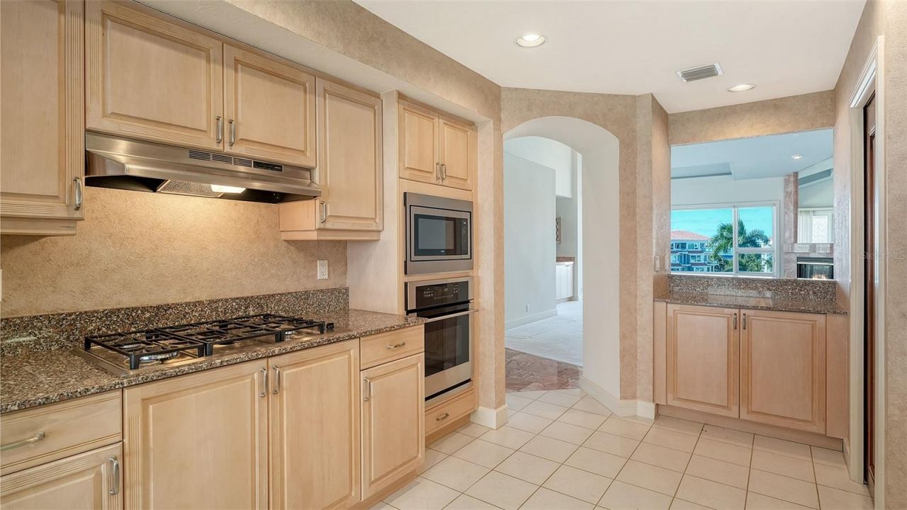 350 Gulf Of Mexico Drive, Unit 234, Longboat Key, FL 34228 Photo