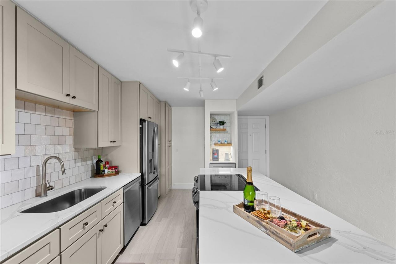 4201 S Atlantic Avenue, Unit 110, New Smyrna Beach, FL 32169 Photo