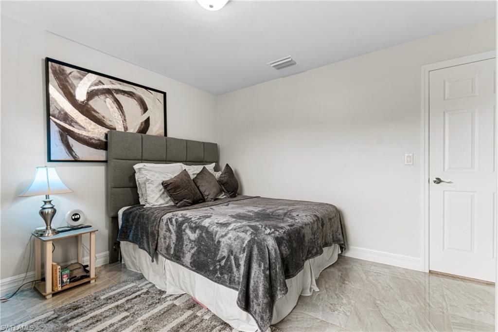 1137/1139 Edgerton Ave, Lehigh Acres, FL 33974 Photo