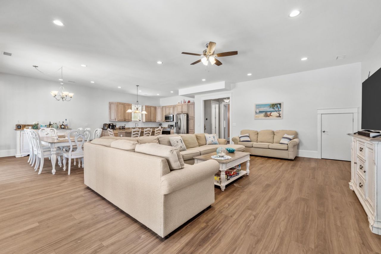 5907 Haskell Circle Photo 14