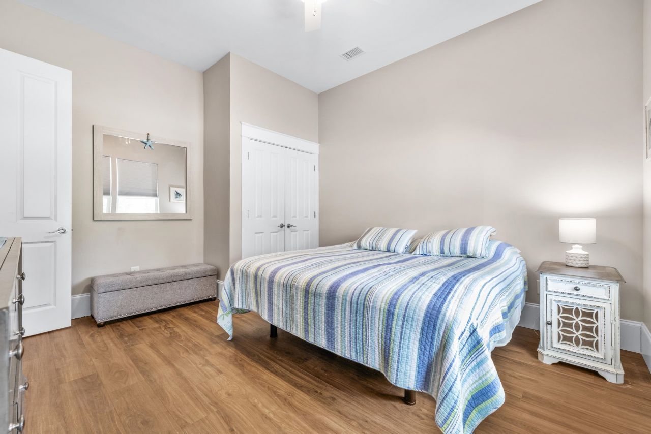 5907 Haskell Circle Photo 21