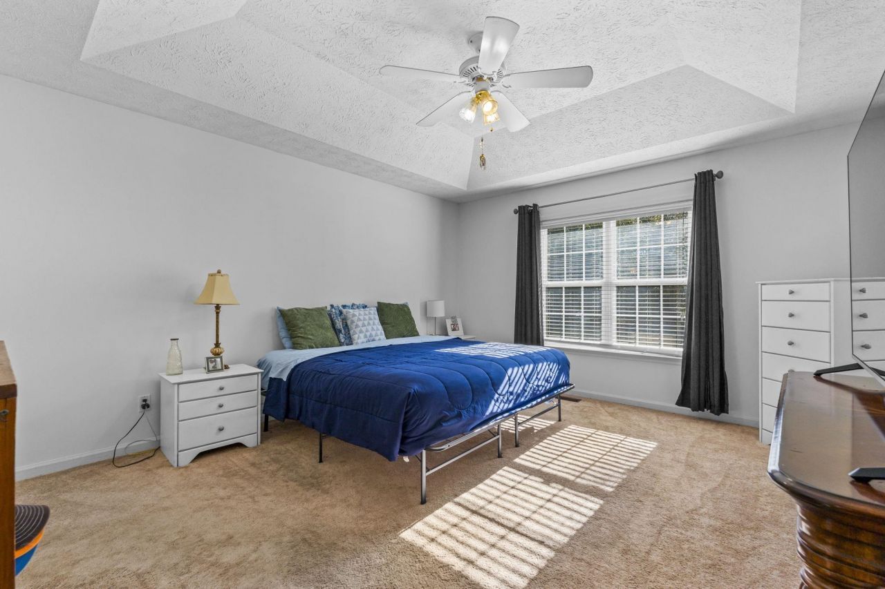 2110 N Berwick Dr. Photo 14