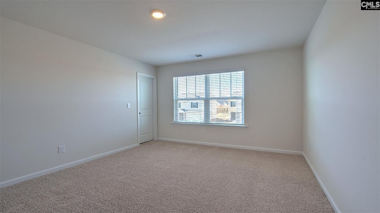 601 Edgetree Drive Photo 22