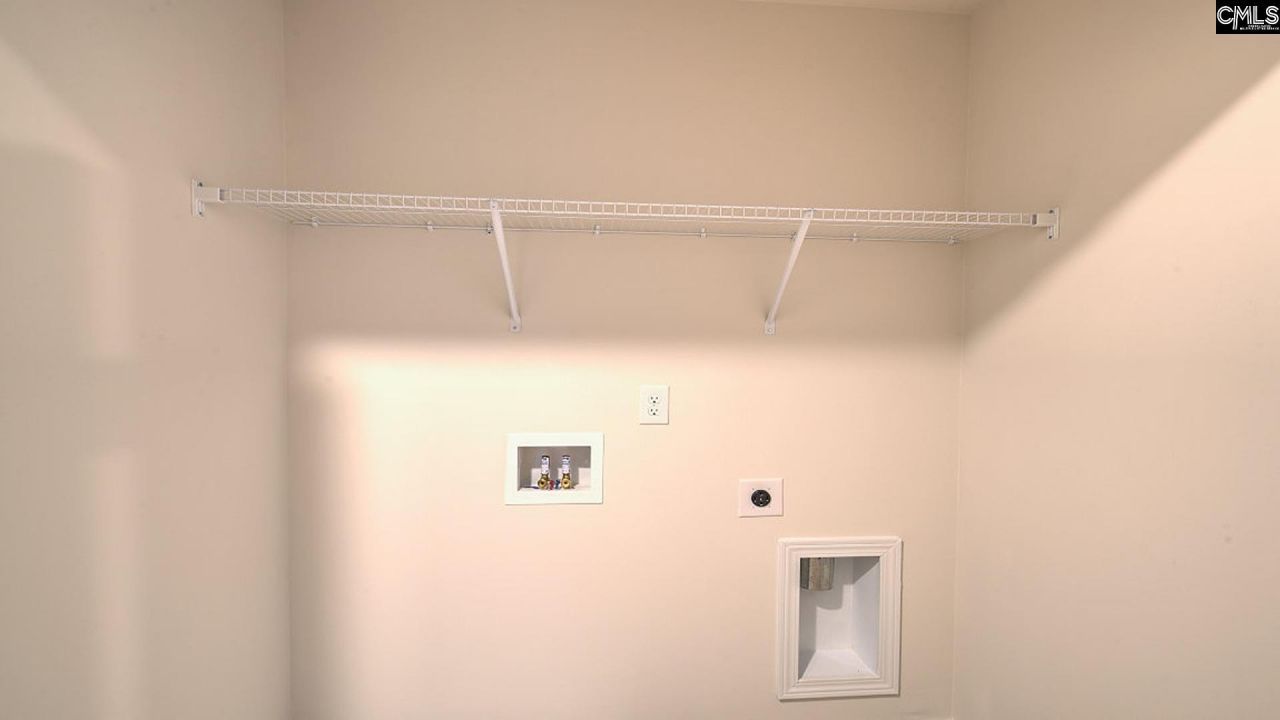 601 Edgetree Drive Photo 24