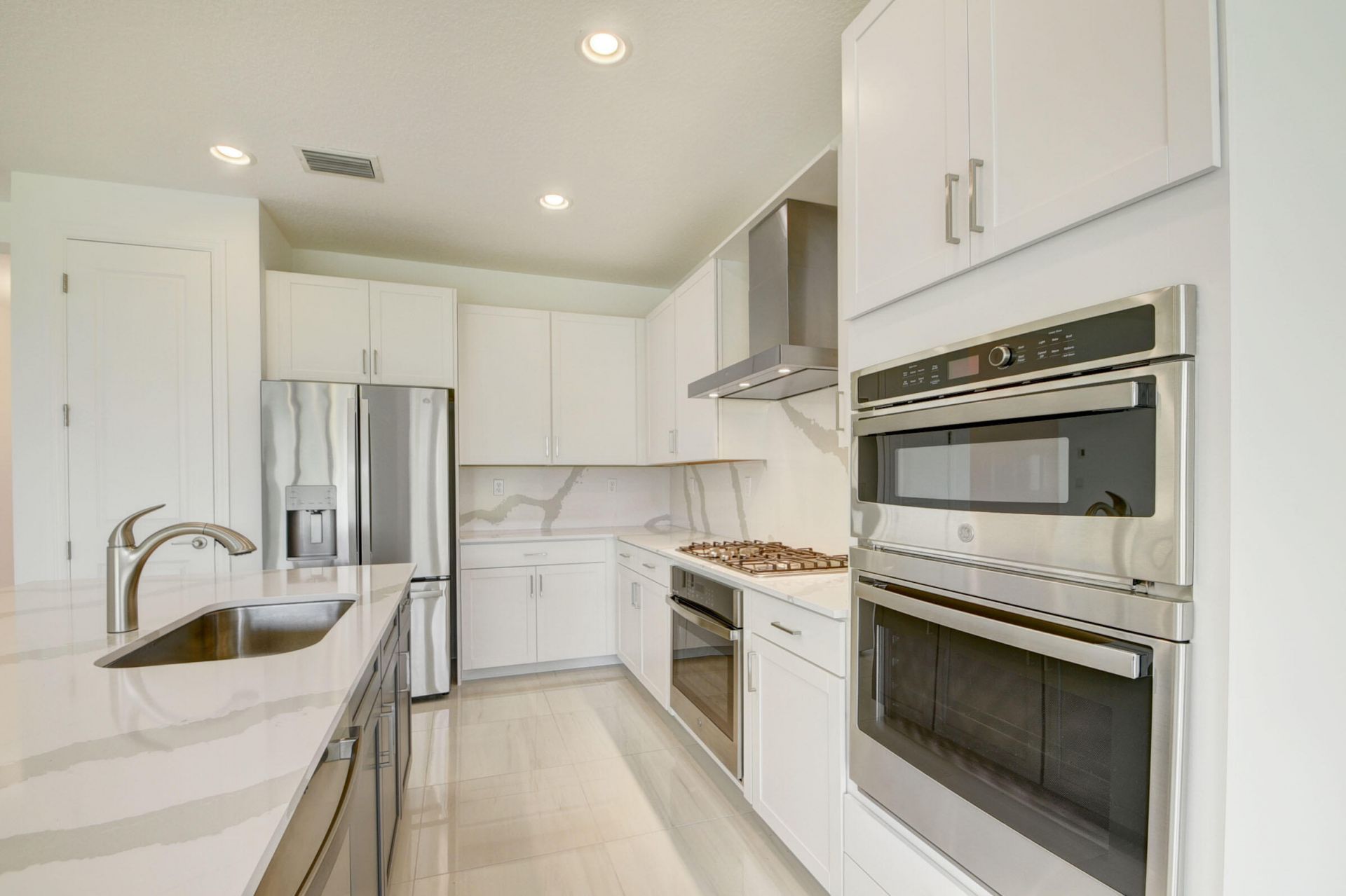 1366 Harvester Crossing, The Acreage, FL 33470 Photo