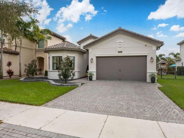 9319 Eden Roc Court, Delray Beach, FL 33446