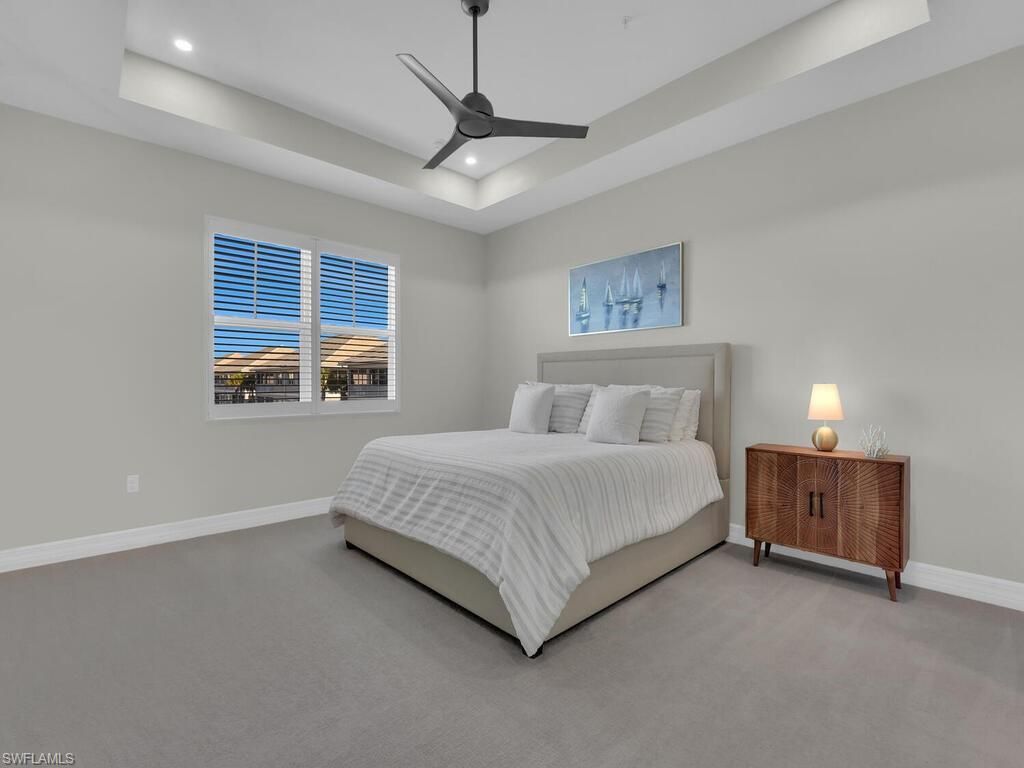 233 Indies Dr E, Unit 201, Naples, FL 34114 Photo