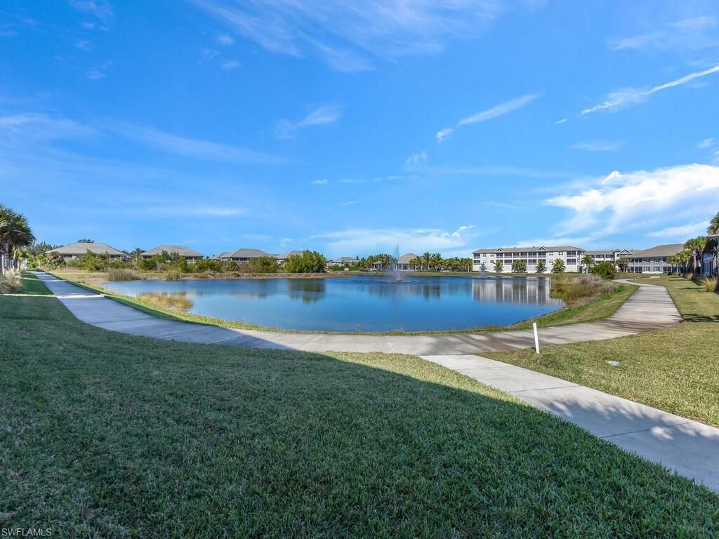 233 Indies Dr E, Unit 201, Naples, FL 34114 Photo
