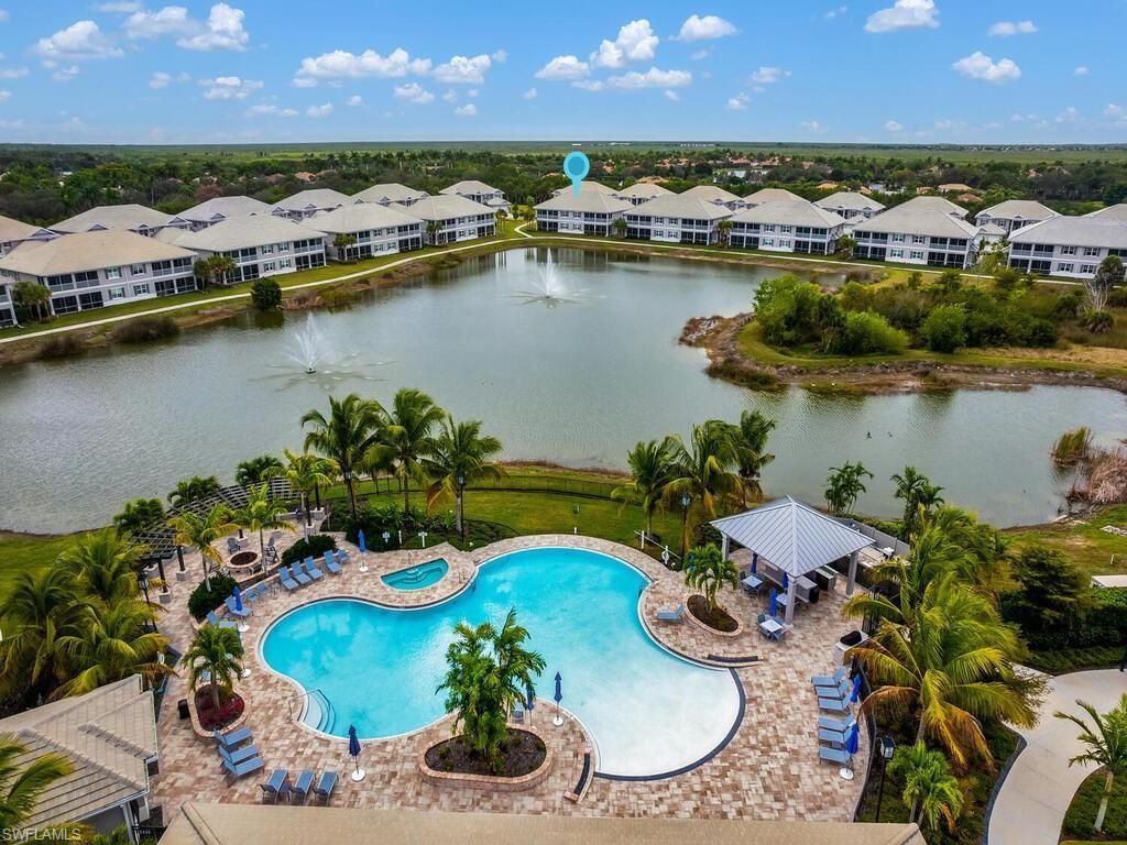 233 Indies Dr E, Unit 201, Naples, FL 34114 Photo