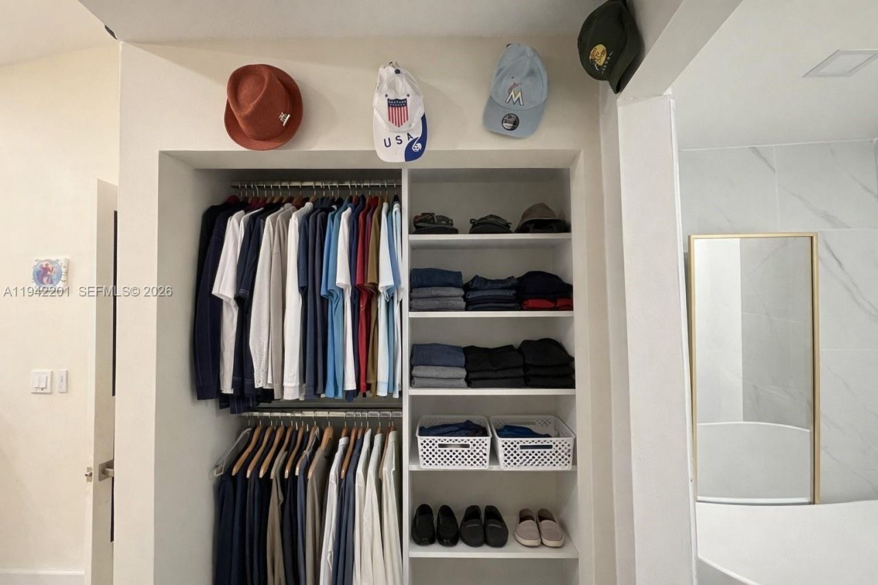 6301 NW 109th Ave, Doral, FL 33178 Photo