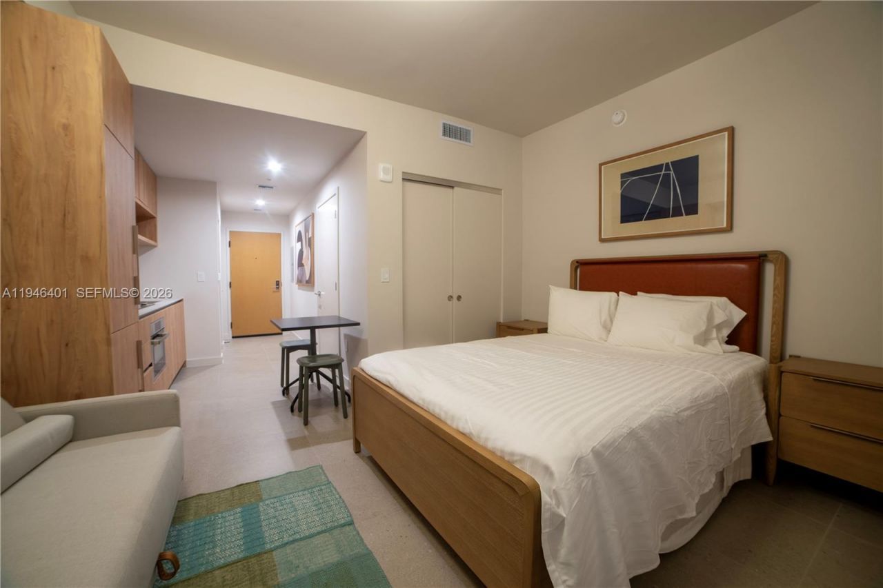 11 NE 6th, Unit 1908, Miami, FL 33132 Photo