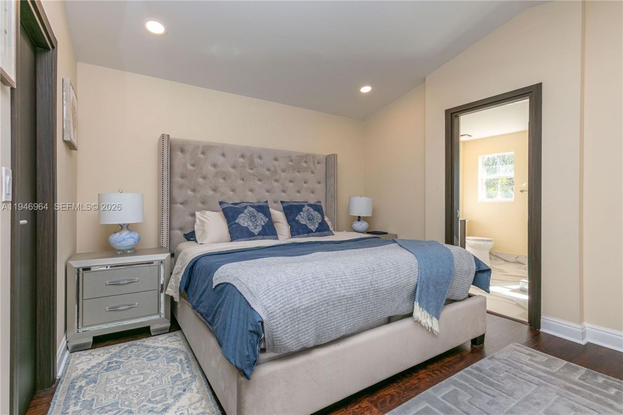 1564 Yellowheart Way , Unit 1564, Hollywood, FL 33019 Photo