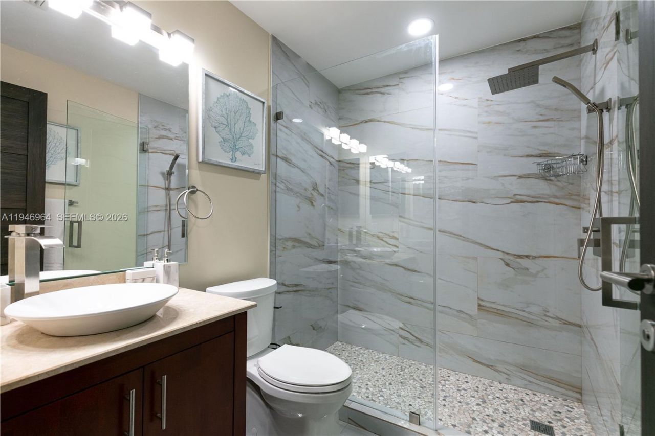 1564 Yellowheart Way , Unit 1564, Hollywood, FL 33019 Photo