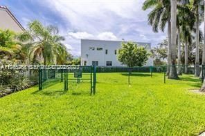 1564 Yellowheart Way , Unit 1564, Hollywood, FL 33019 Photo
