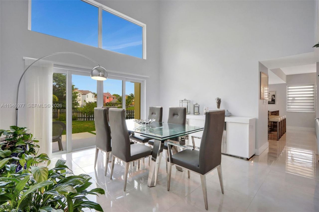 15481 SW 47th Ter, Unit 15481, Miami, FL 33185 Photo