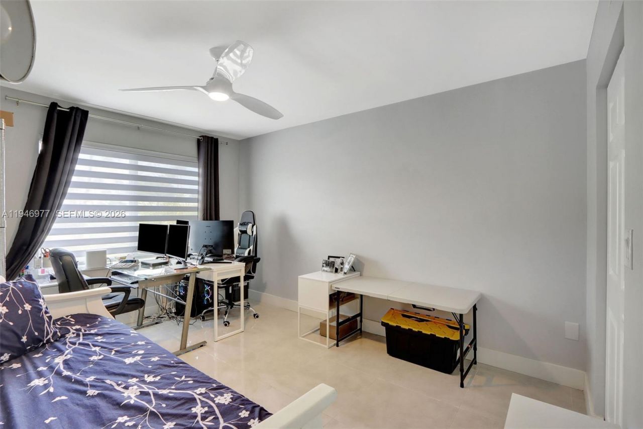 15481 SW 47th Ter, Unit 15481, Miami, FL 33185 Photo