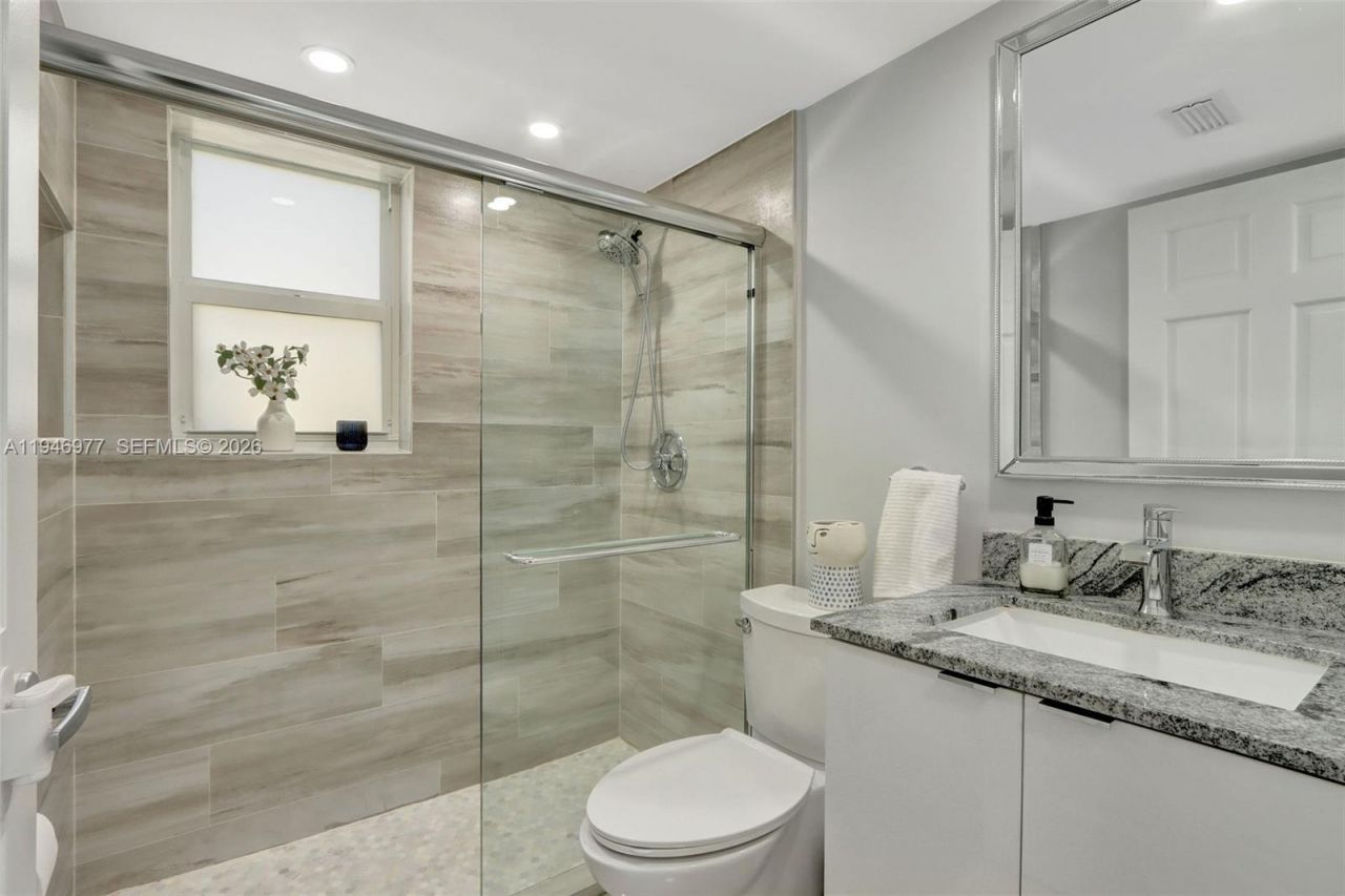 15481 SW 47th Ter, Unit 15481, Miami, FL 33185 Photo