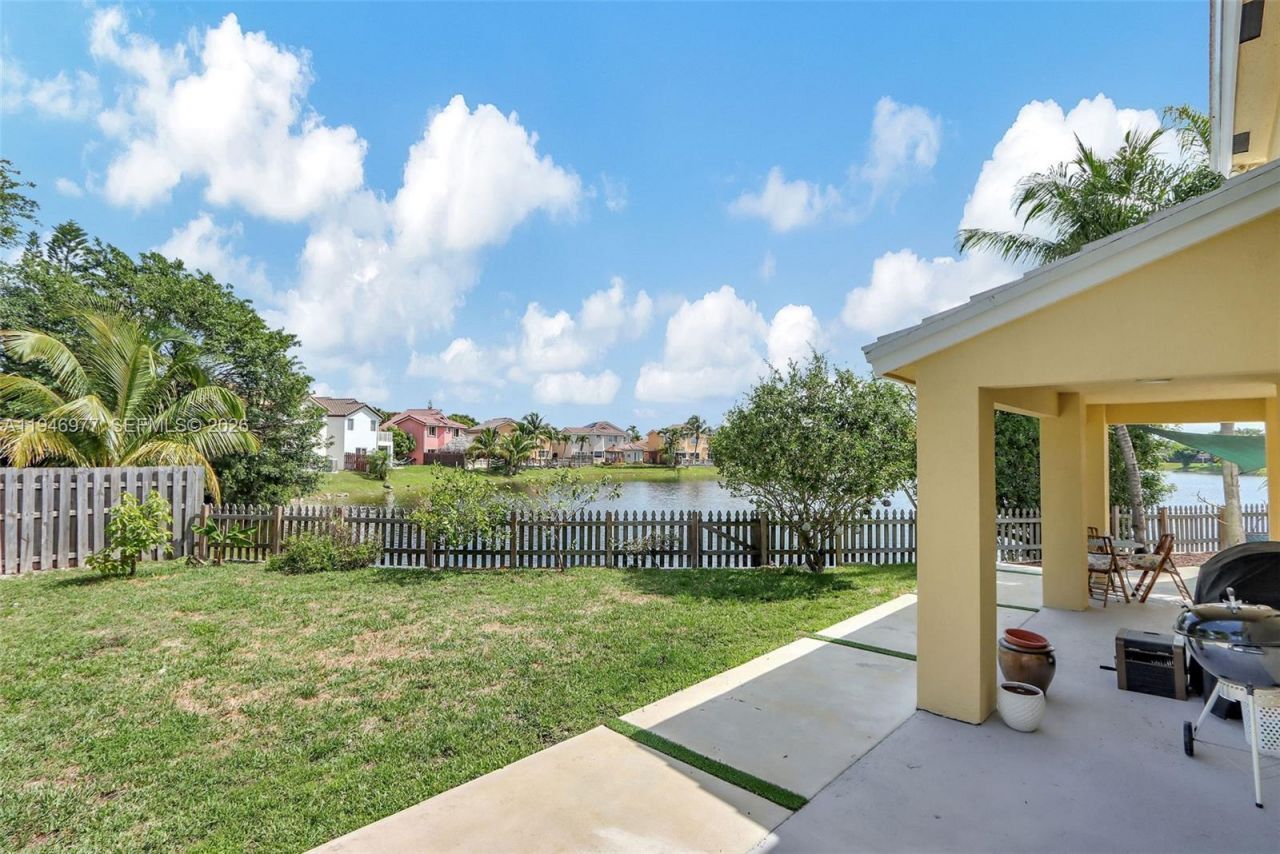 15481 SW 47th Ter, Unit 15481, Miami, FL 33185 Photo