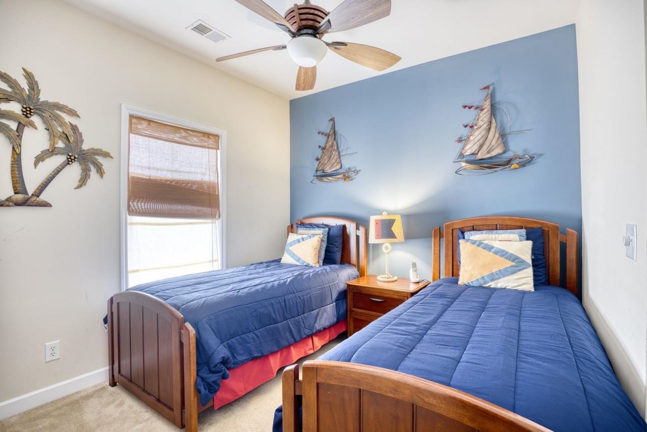 6253 Catalina Dr. Photo 20