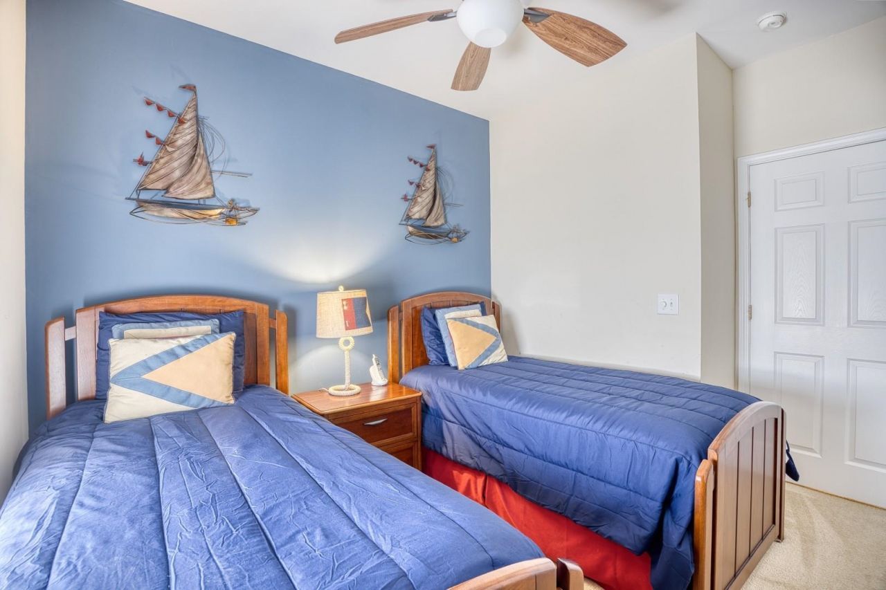 6253 Catalina Dr. Photo 21