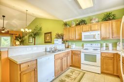 6253 Catalina Dr. photo 4