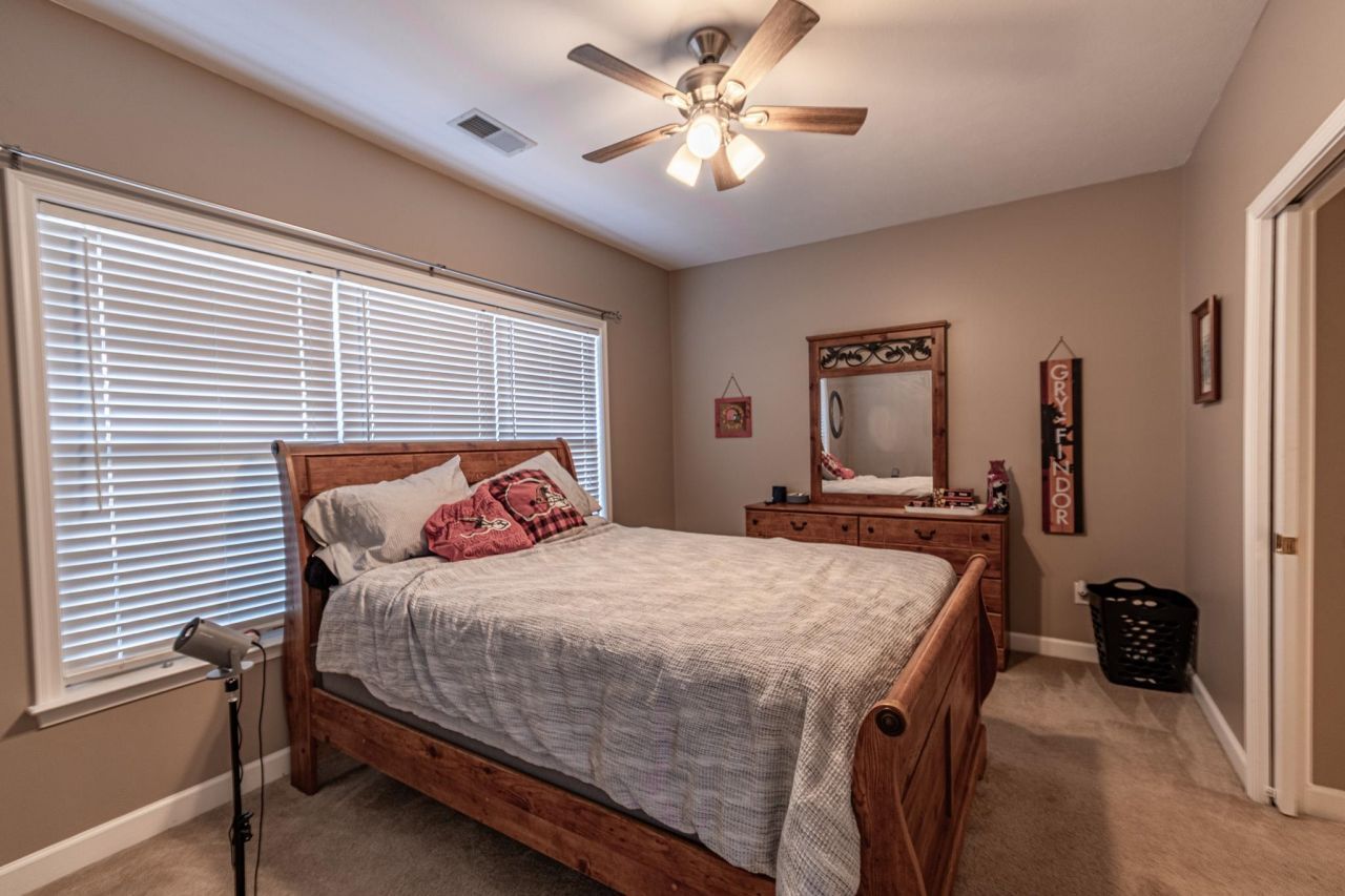 155 Westhaven Dr. Photo 11