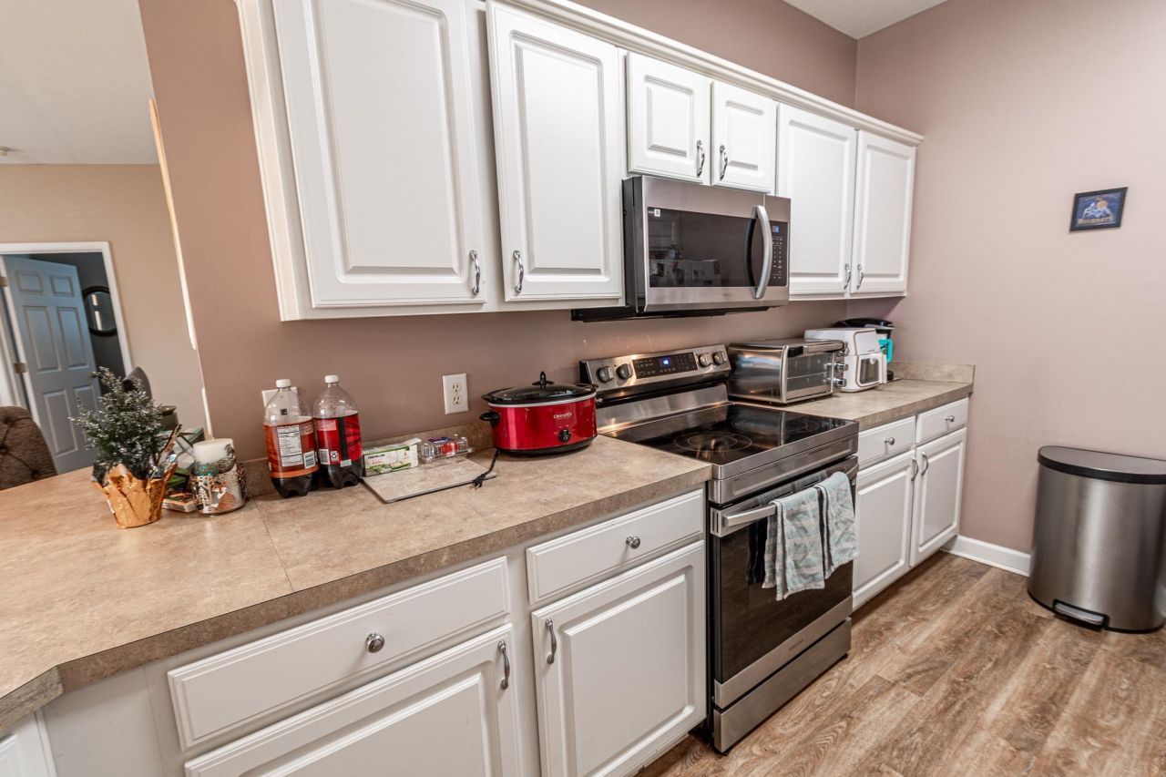 155 Westhaven Dr. Photo 4