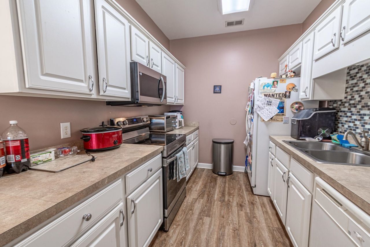 155 Westhaven Dr. Photo 6