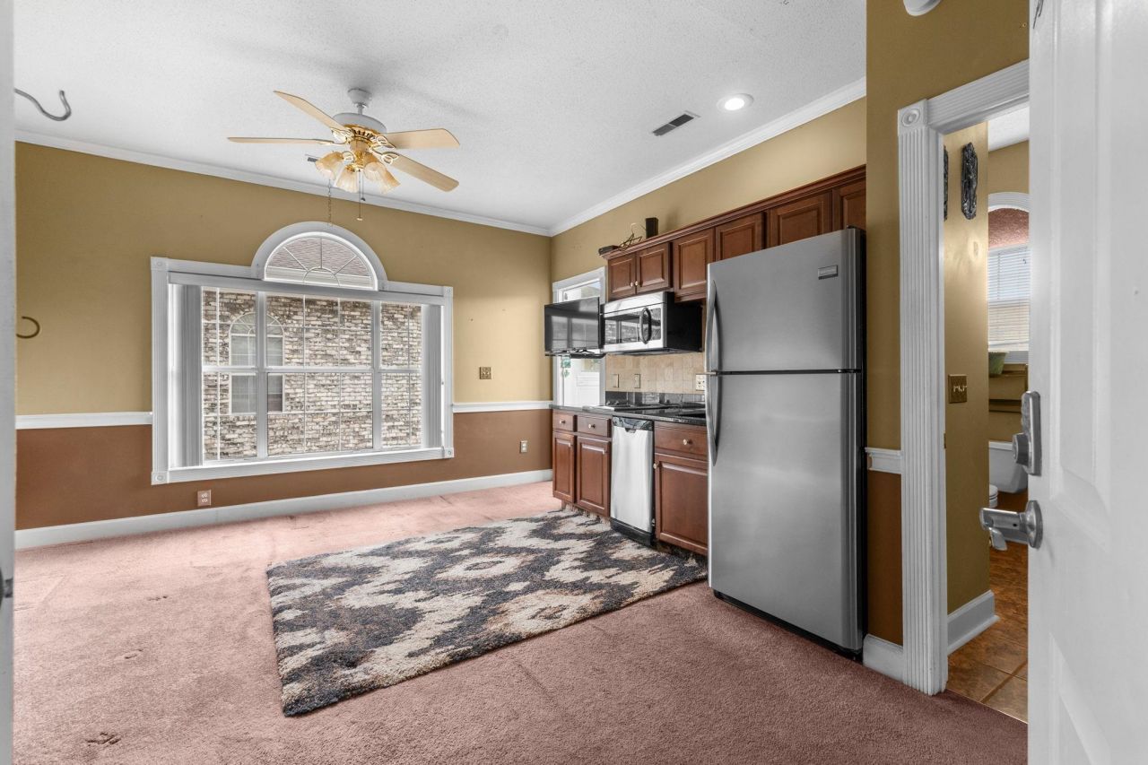 4761 Wild Iris Dr. Photo 9