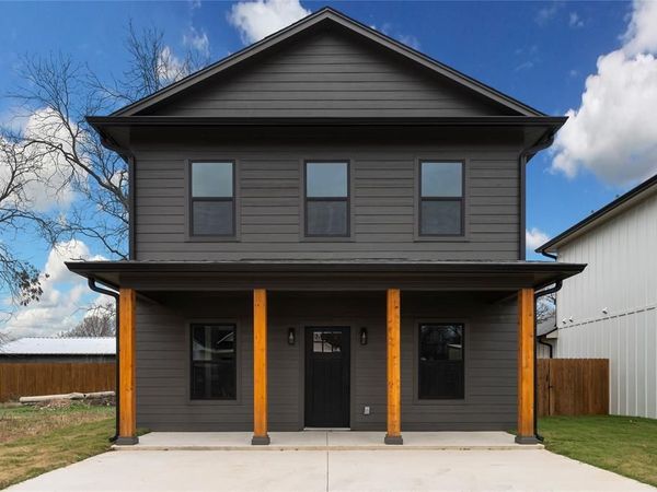 307 Live Oak Trail , Valley Mills, TX 76689