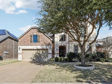 9848 Robinwoods Drive, Frisco, TX 75035